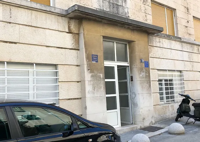 Tempus Apartment